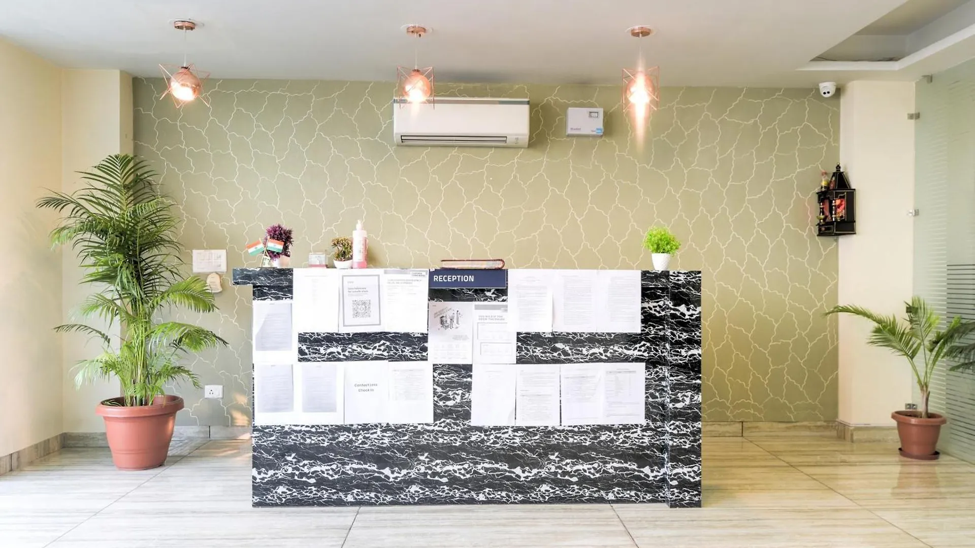 Collection O Sappire Inn Near Appu Ghar Gurgaon